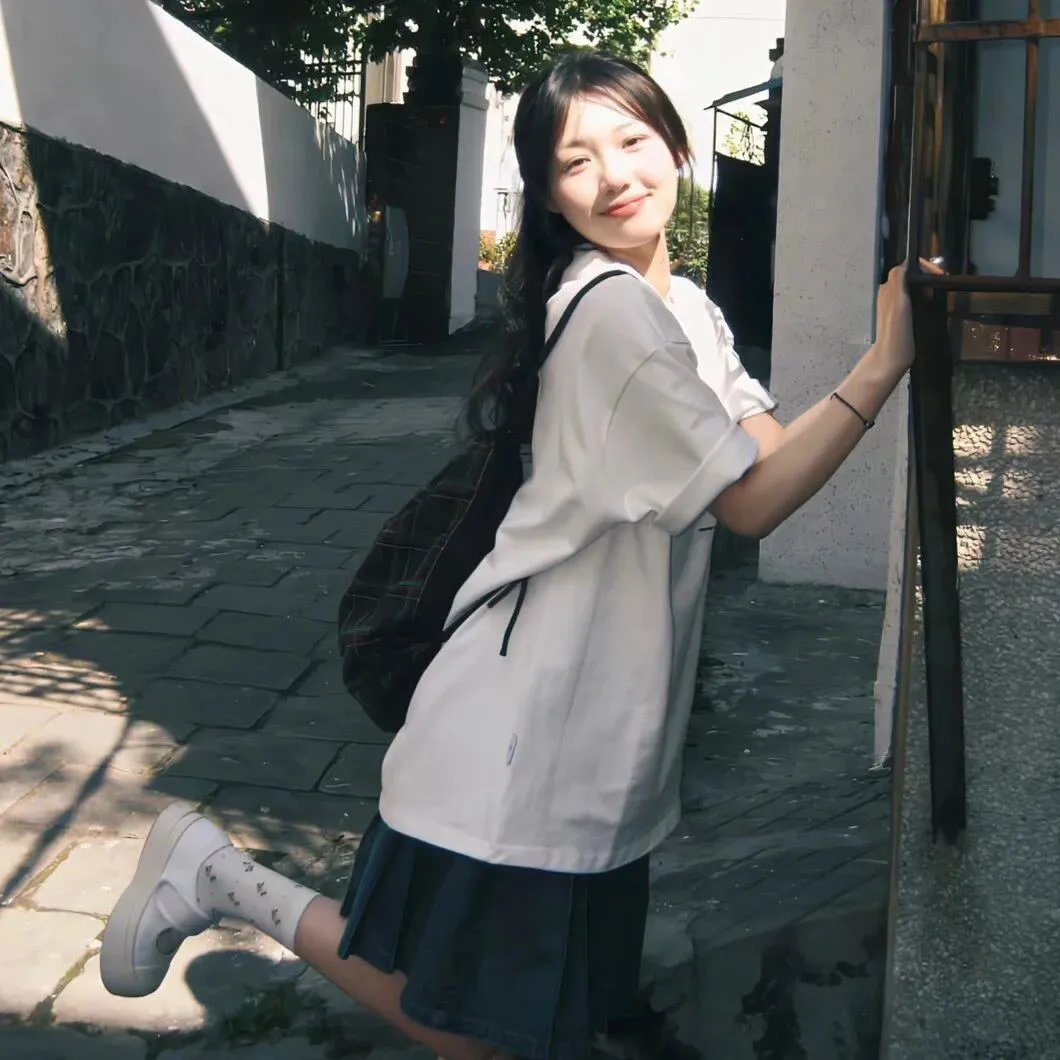 捕风追影海报